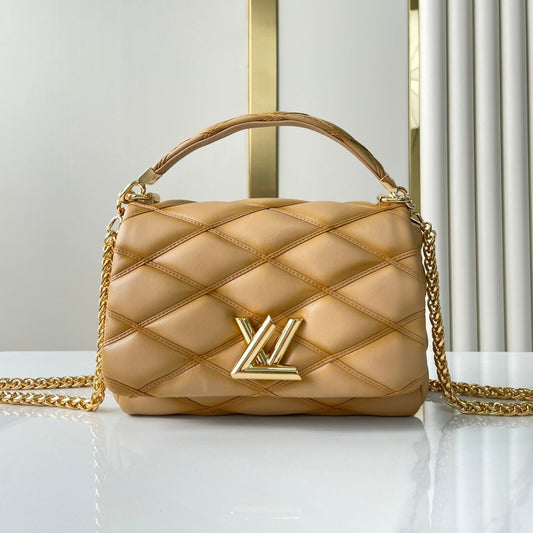 GO-14 PM 20 IN LIGHT FAWN QUILTED LAMBSKIN GOLD HARDWARE