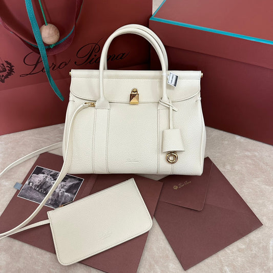 LOOM BAG 25 IN WHITE CALFSKIN WITH GOLD HARDWARE