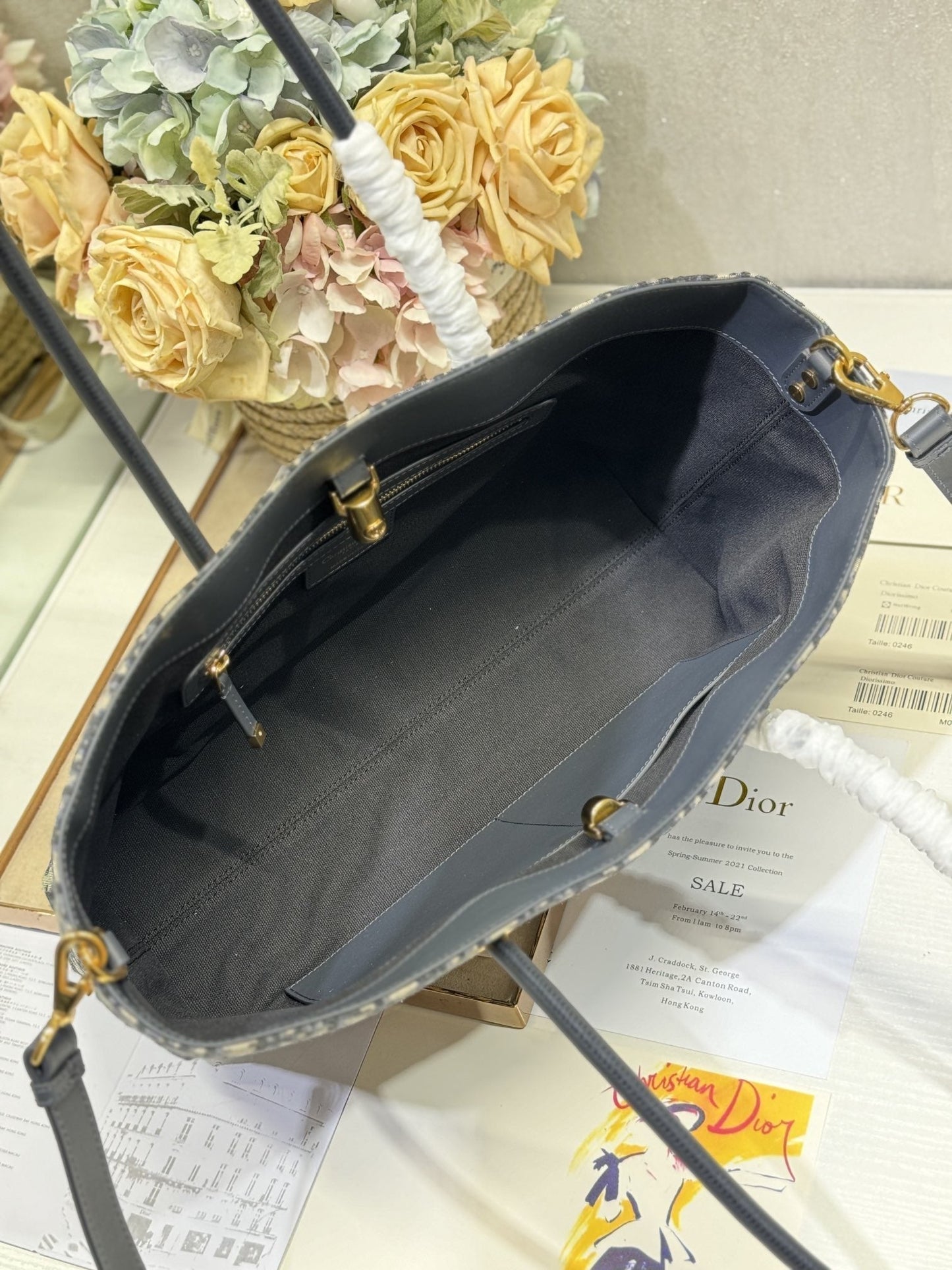 MEDIUM 37 TOUJOURS BAG IN BLACK MONOGRAM DENIM