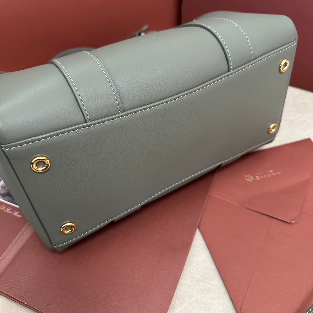 LOOM BAG 25 IN THYME GREEN SMOOTH CALFSKIN