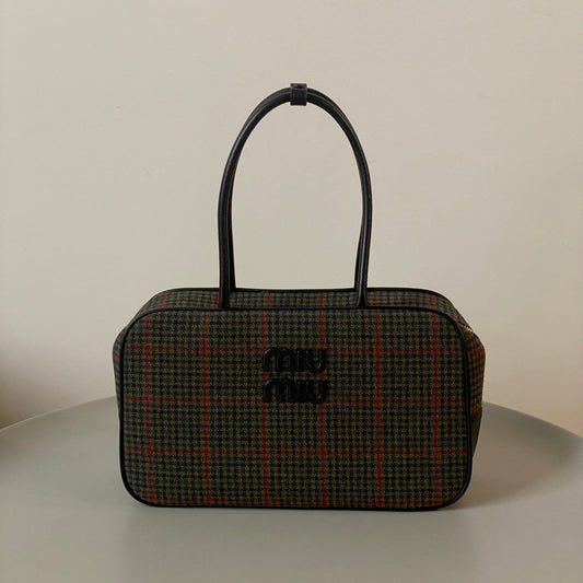 BEAU TOP HANDLE BAG 34 IN LODEN GREEN TARTAN AND BLACK LEATHER TRIM