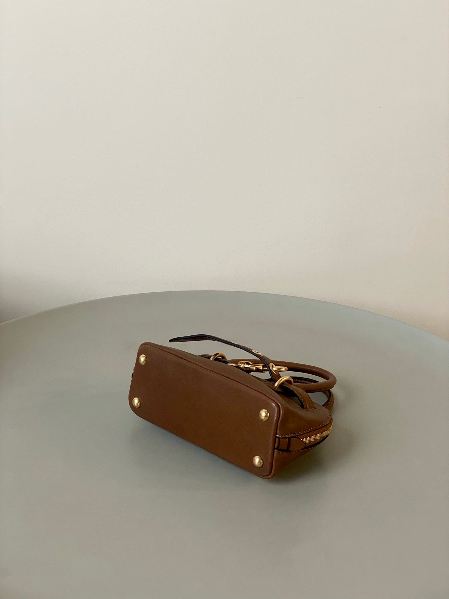 AVENTURE NAPPA MINI BAG 21 IN RUSSET BROWN CALFSKIN GOLD HARDWARE