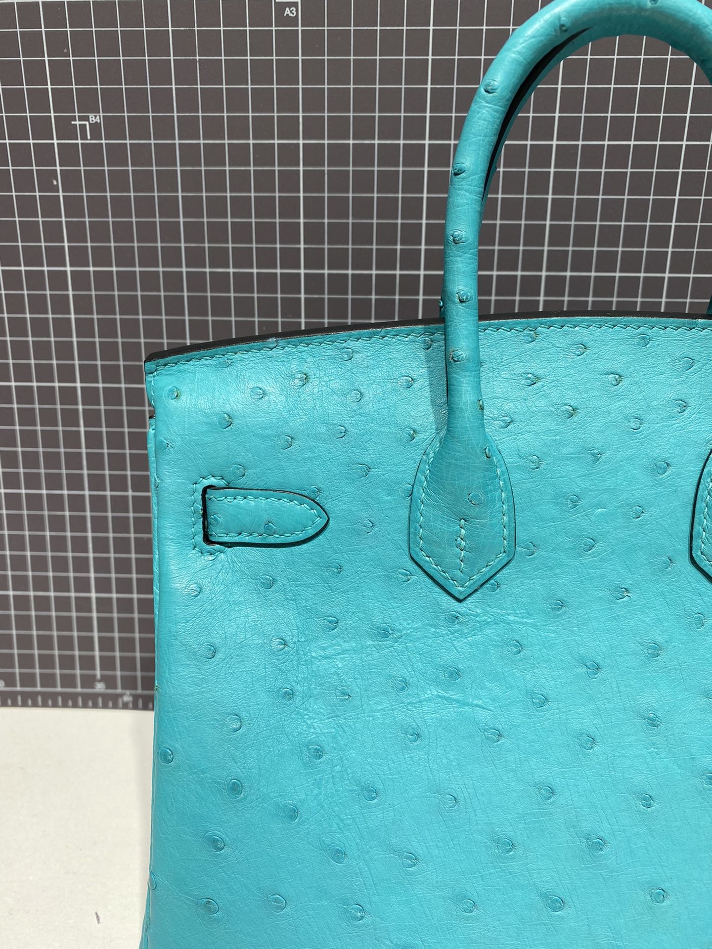 HM BIRKIN 30CM CLOUD BLUE OSTRICH LEATHER GOLD HARDWARE