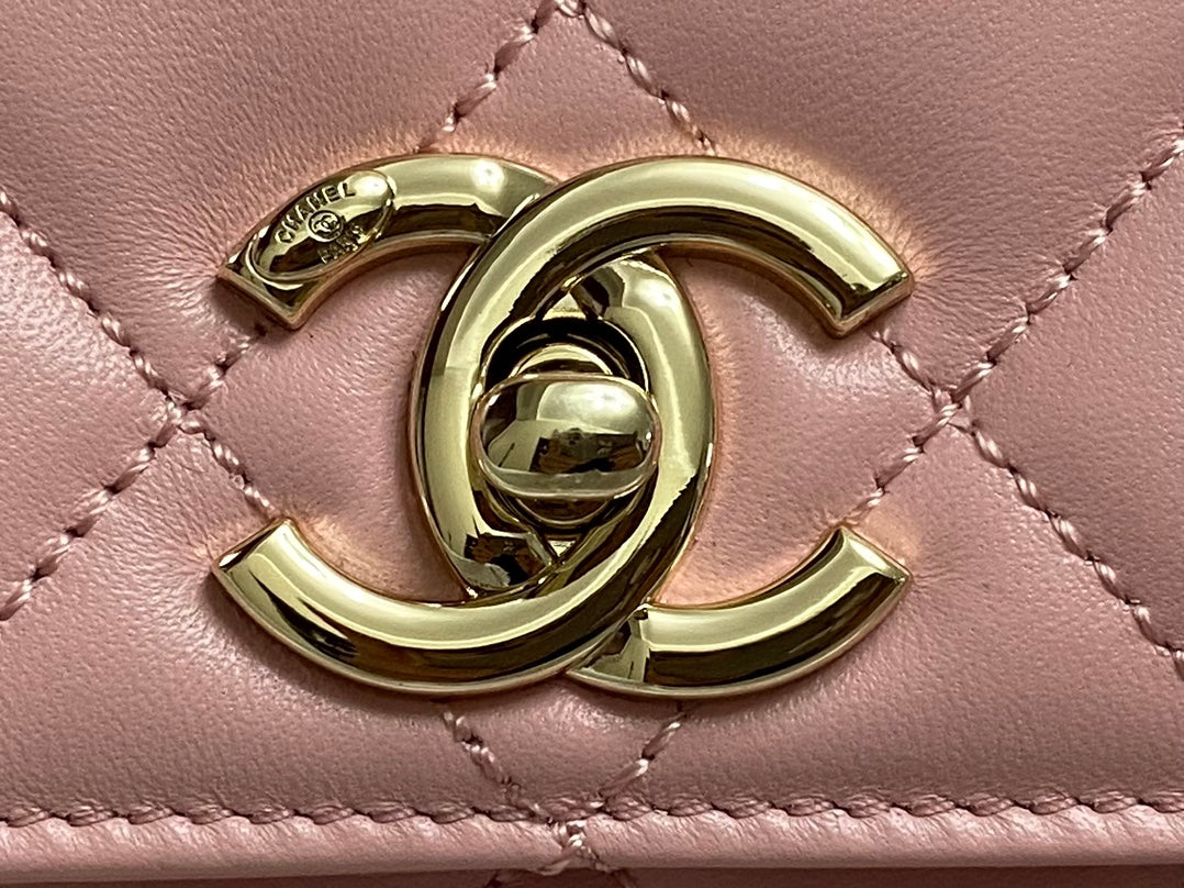 CC TRENDY 20CM PINK LAMBSKIN GOLD HARDWARE