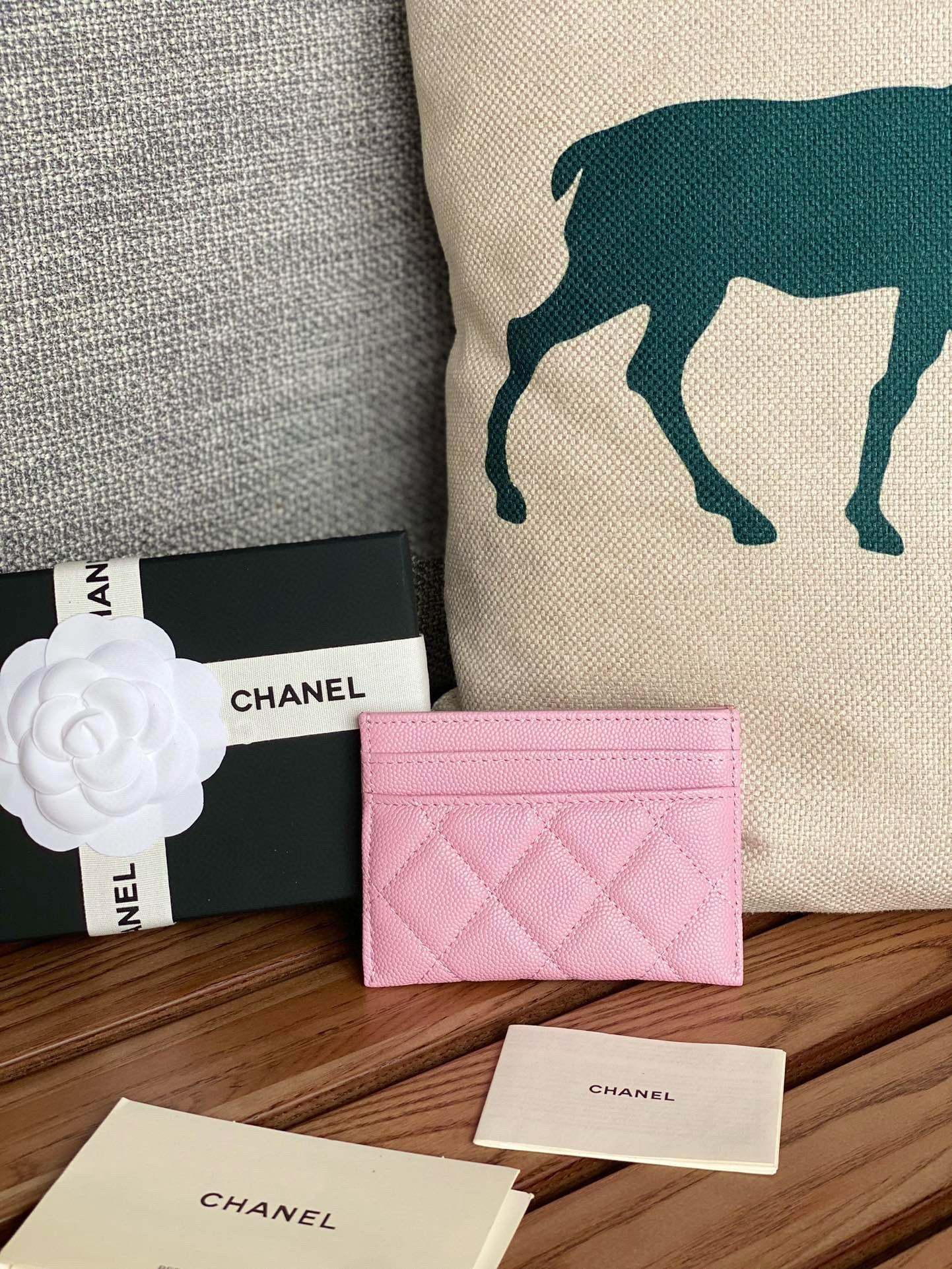 CC CARD HOLDER 10 PINK CAVIAR