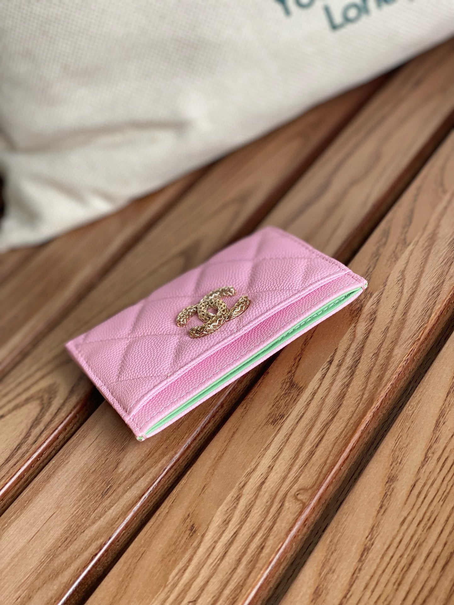 CC CARD HOLDER 10 PINK CAVIAR