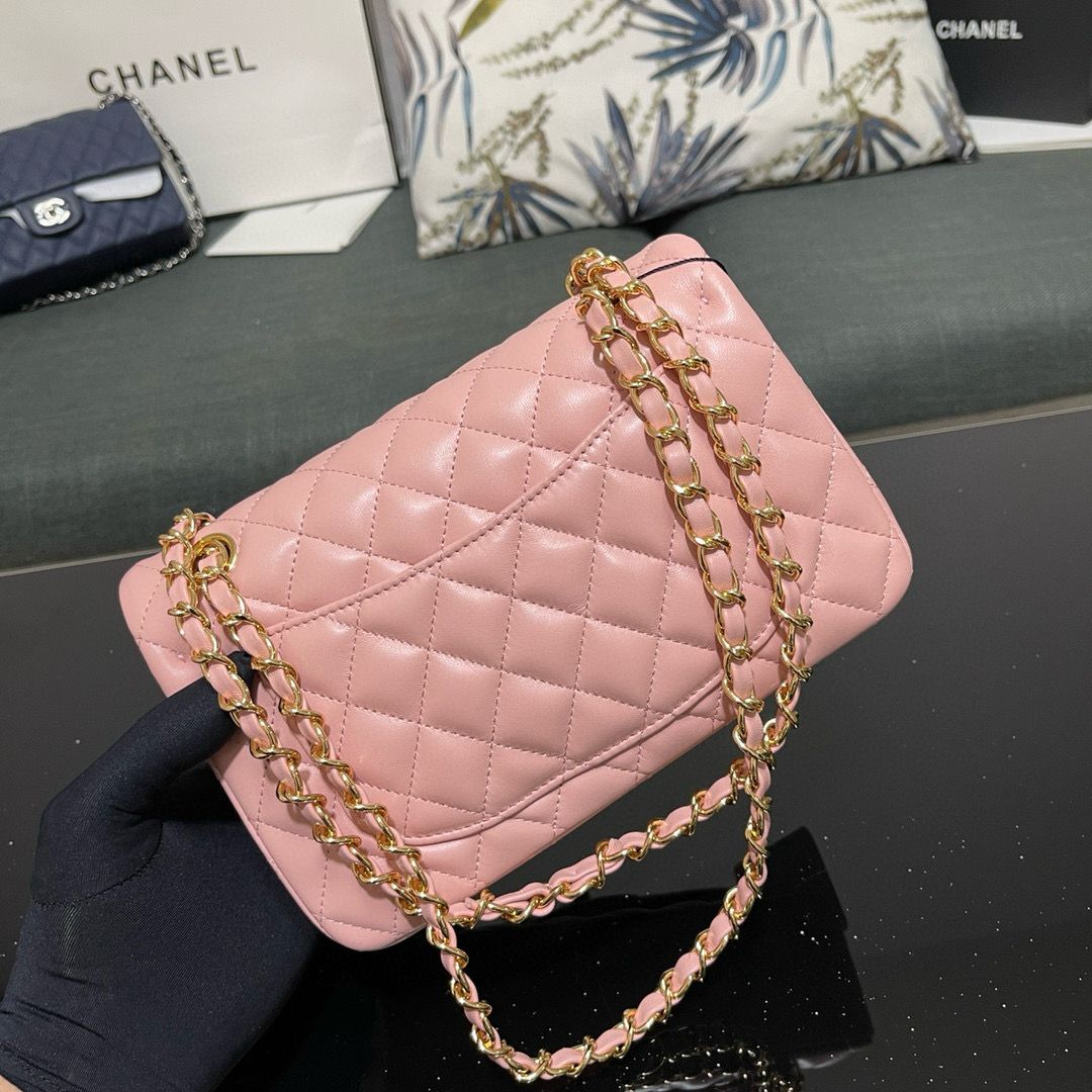 CC SMALL 23 FLAP BAG IN LIGHT PINK CALFSKIN/CAVIAR GOLD HARDWARE