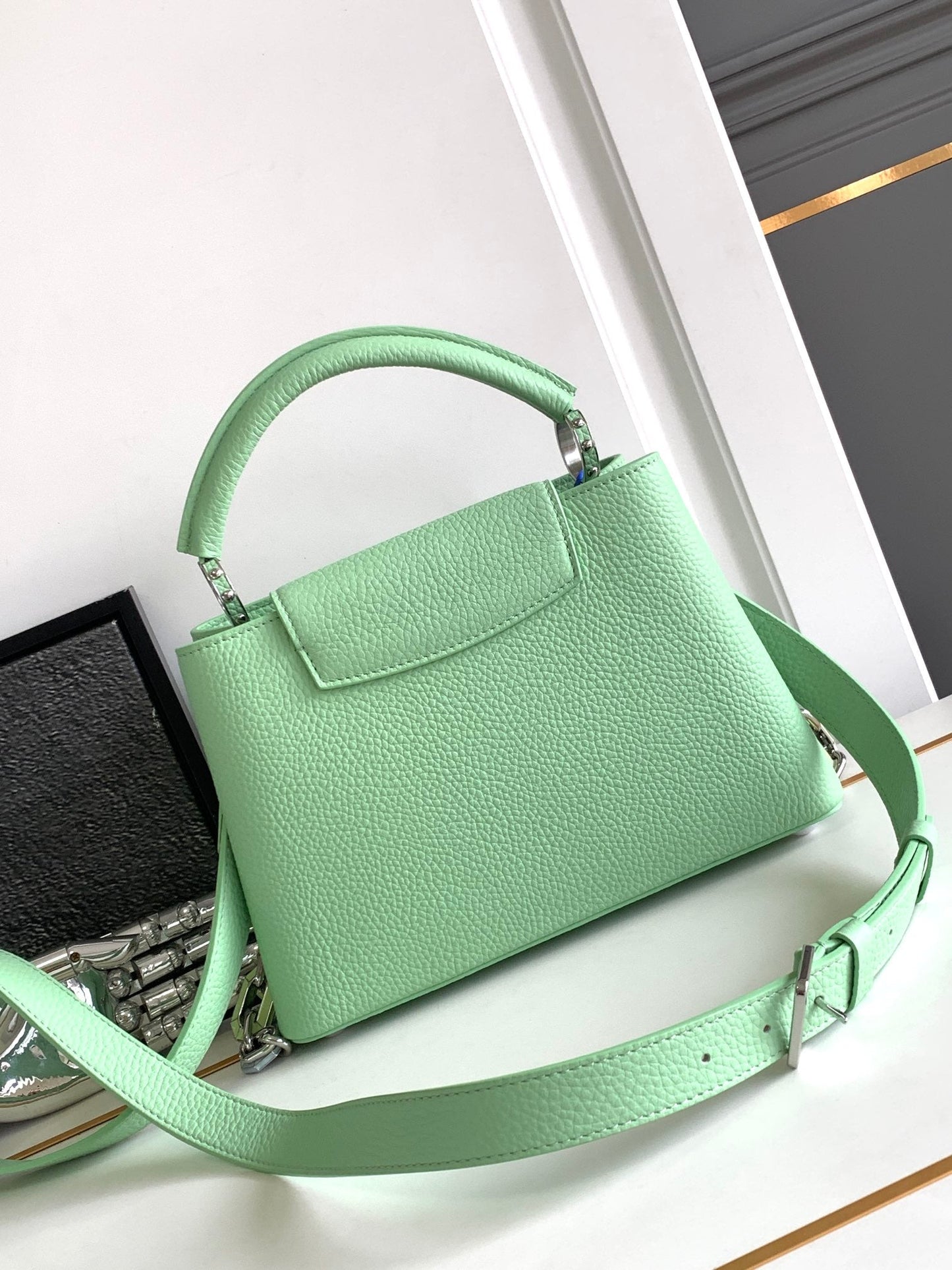 CAPUCINES BB 27 IN LIGHT GREEN TAURILLON SILVER HARDWARE