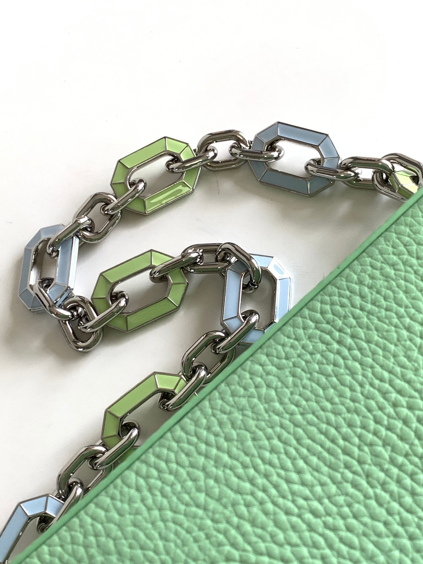 CAPUCINES MINI 21 IN LIGHT GREEN TAURILLON SILVER HARDWARE