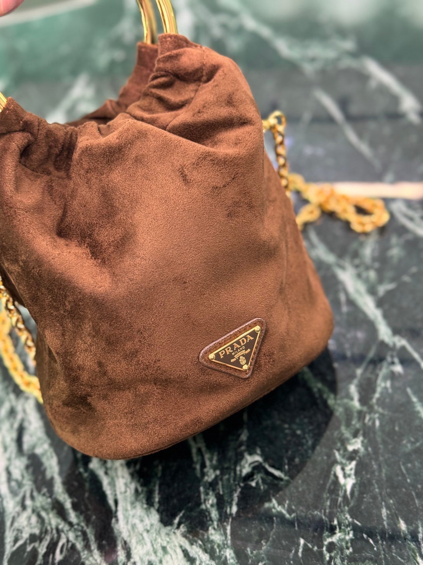 MINI BUCKET BAG 19 IN CHOCOLATE SOFT SUEDE GOLD HARDWARE