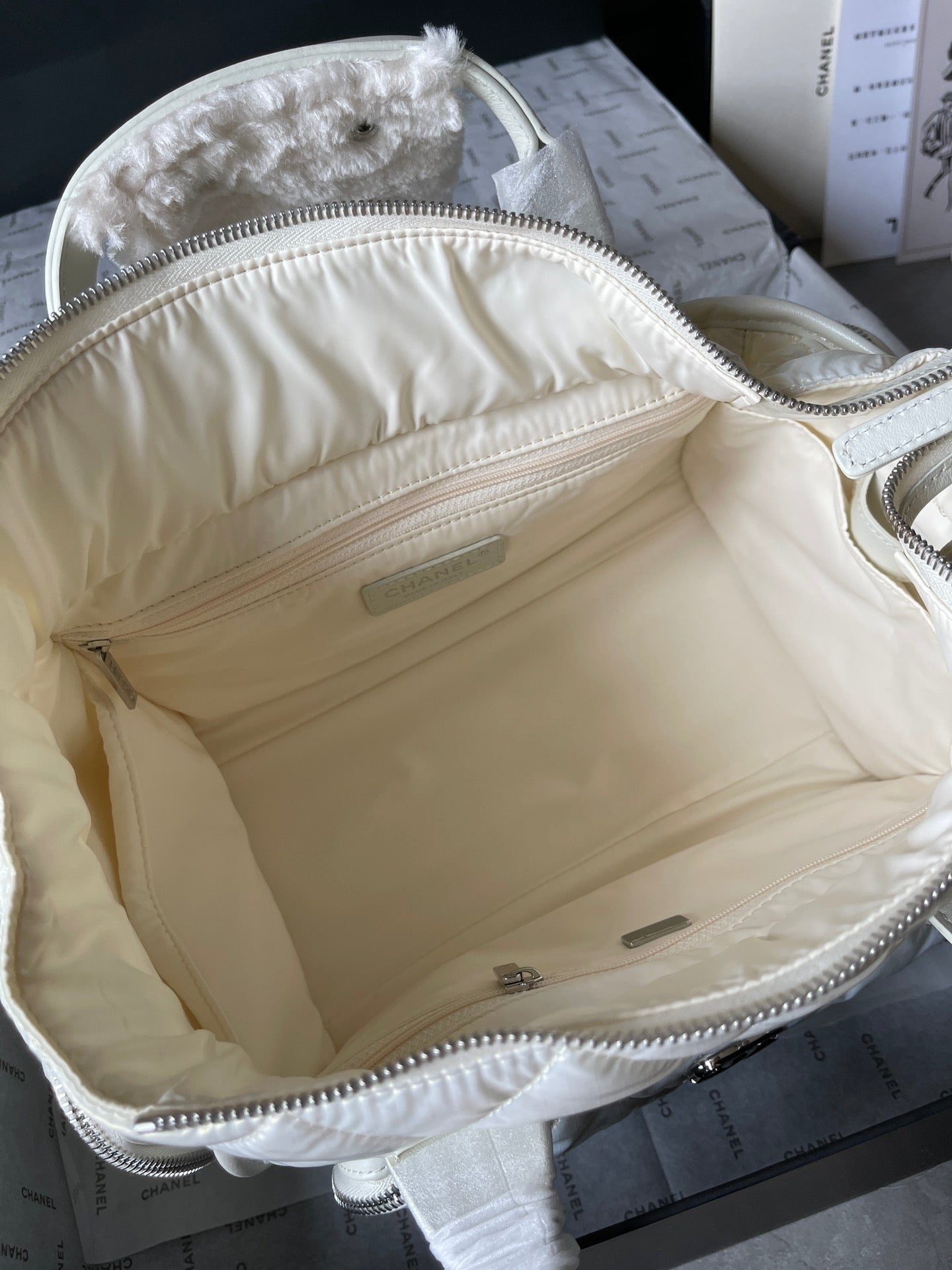 CC LARGE 35 BOWLING BAG IN WHITE CALFSKIN