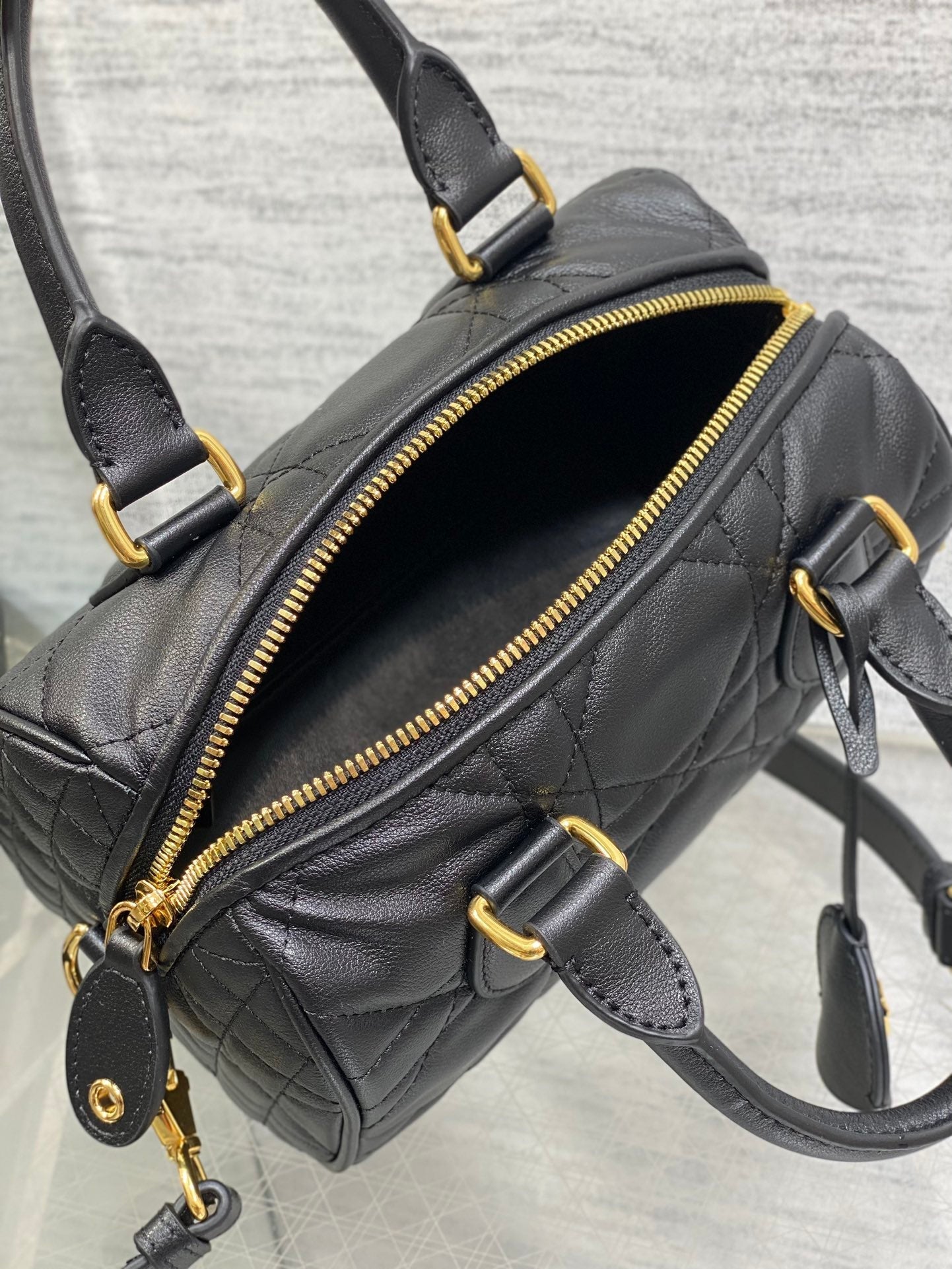 GROOVE MINI 20 BAG IN BLACK LAMBSKIN