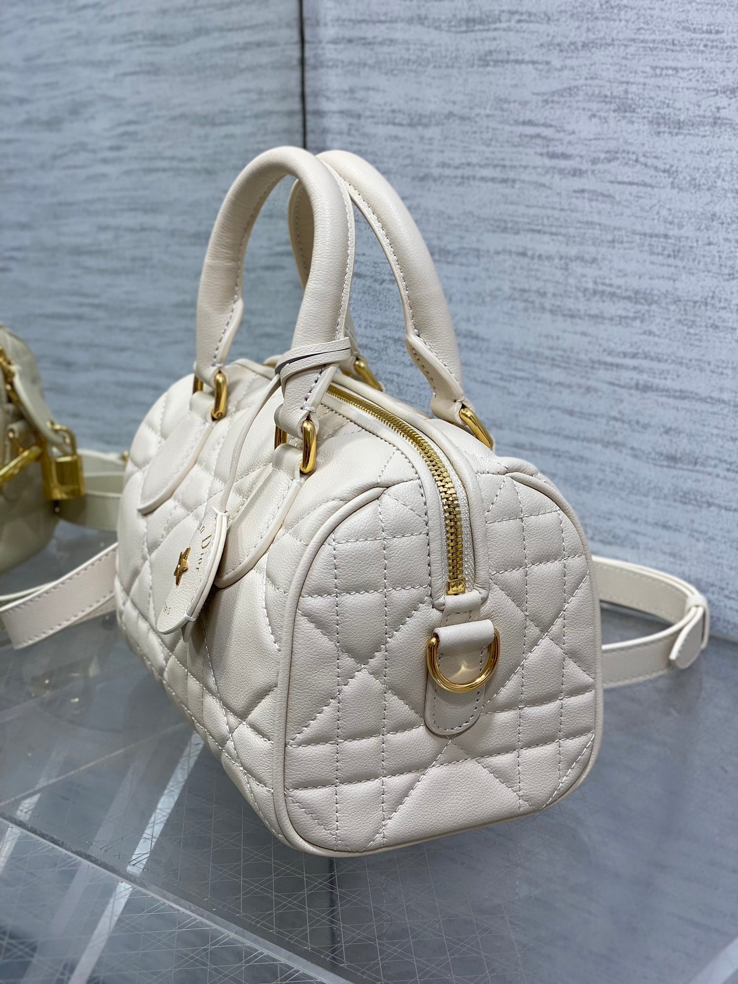 GROOVE 20 BAG IN WHITE CREAM LAMBSKIN