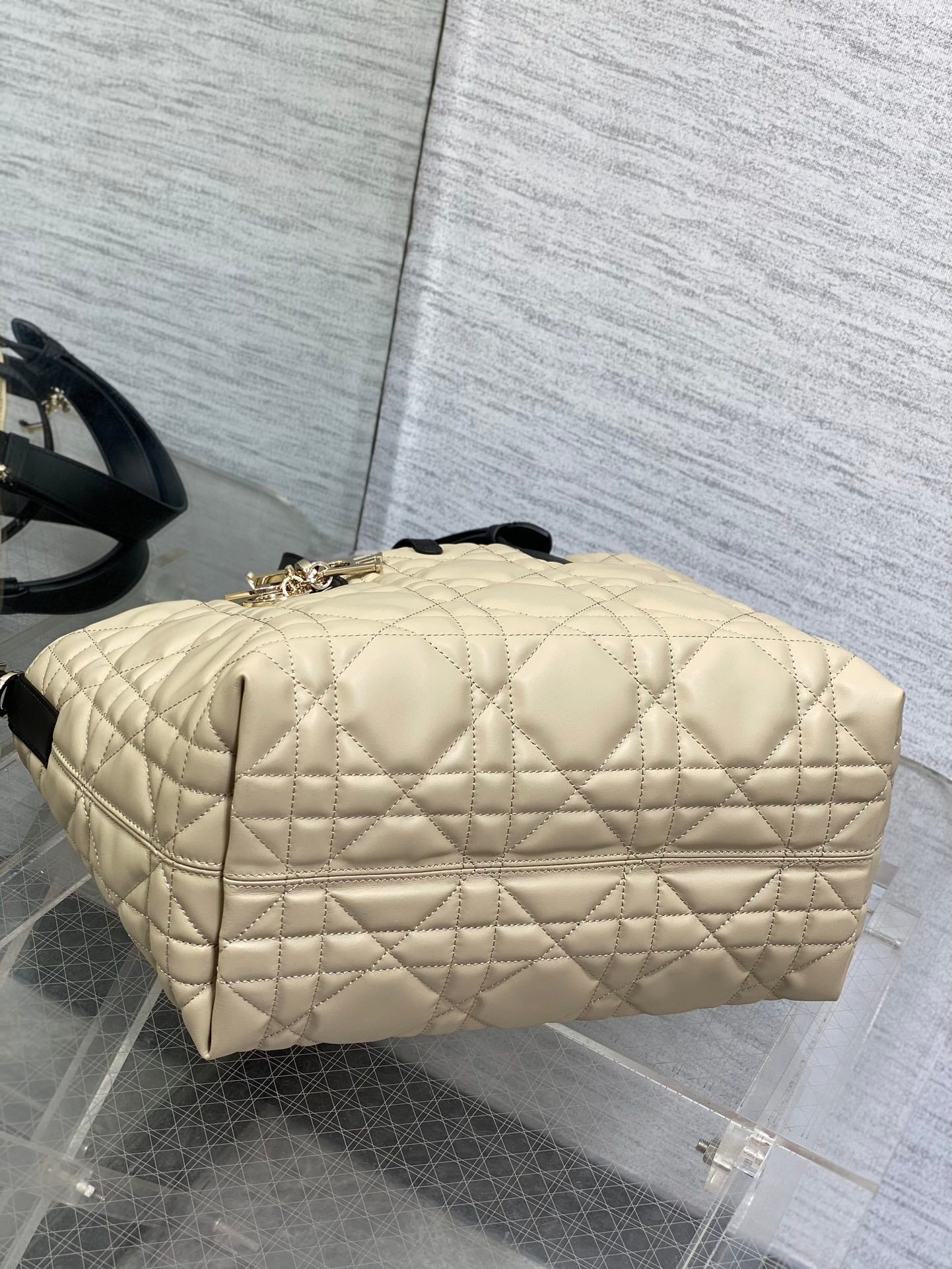 ALWAYS MINI 28 BAG IN IVORY TAN MACROCANNAGE CALFSKIN