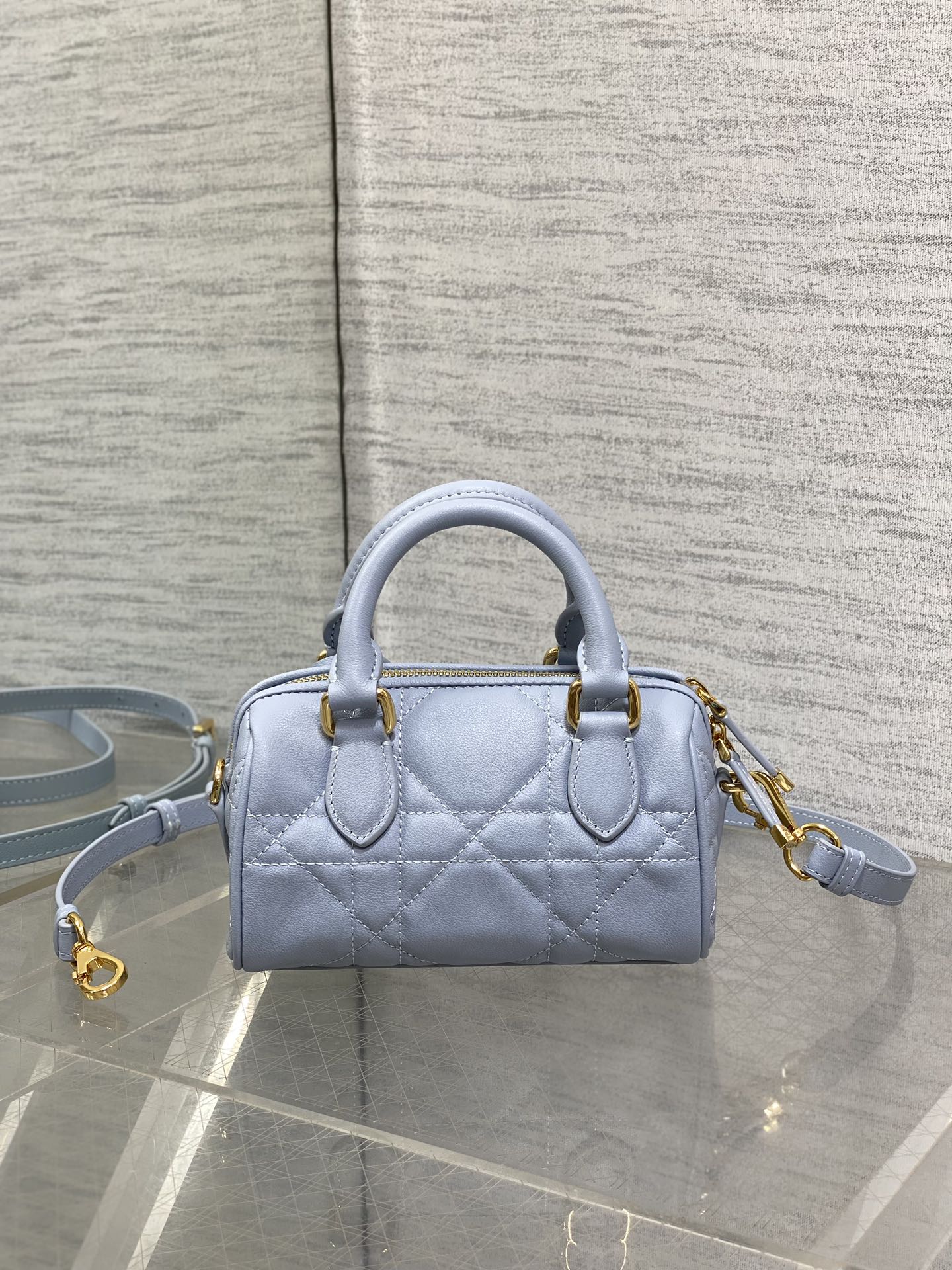 GROOVE MINI 17 BAG IN LIGHT BLUE LAMBSKIN