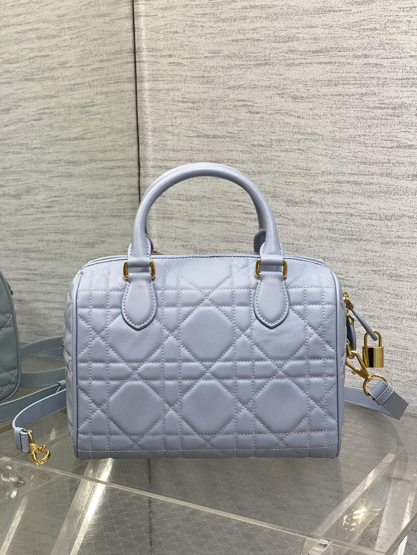 GROOVE 25 BAG IN LIGHT BLUE LAMBSKIN