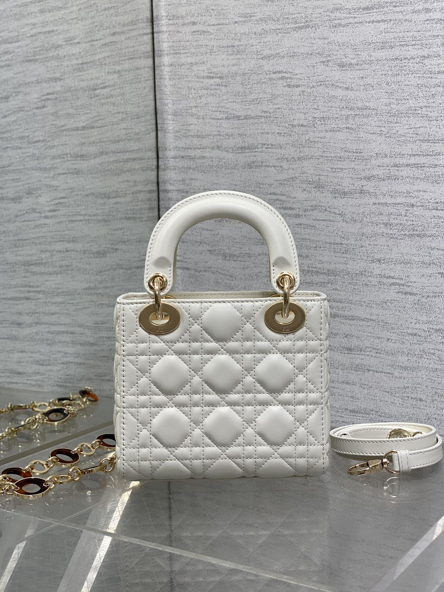 MINI 17 LADY BAG IN WHITE MACROCANNAGE LAMBSKIN WITH GOLD HARDWARE