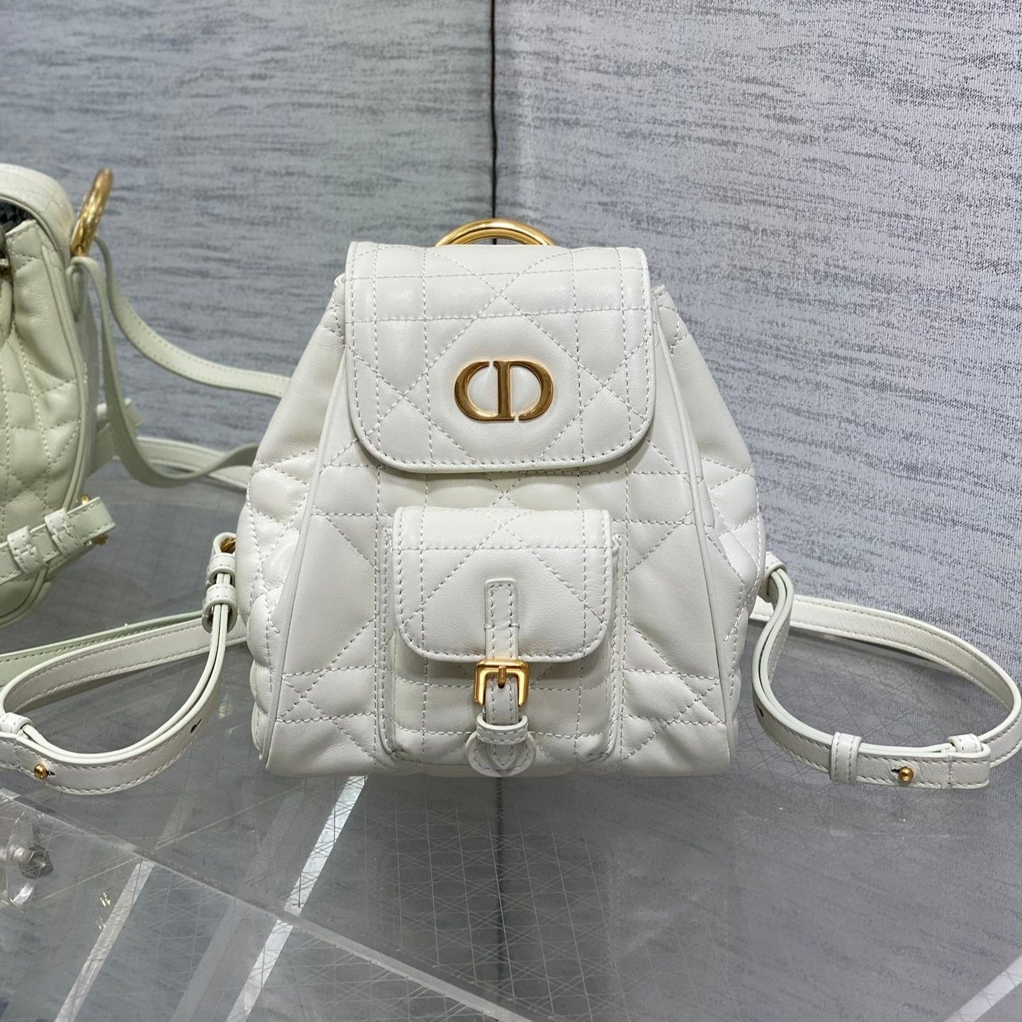 SMALL 20 CARO BACKPACK IN WHITE MACROCANNAGE LAMBSKIN