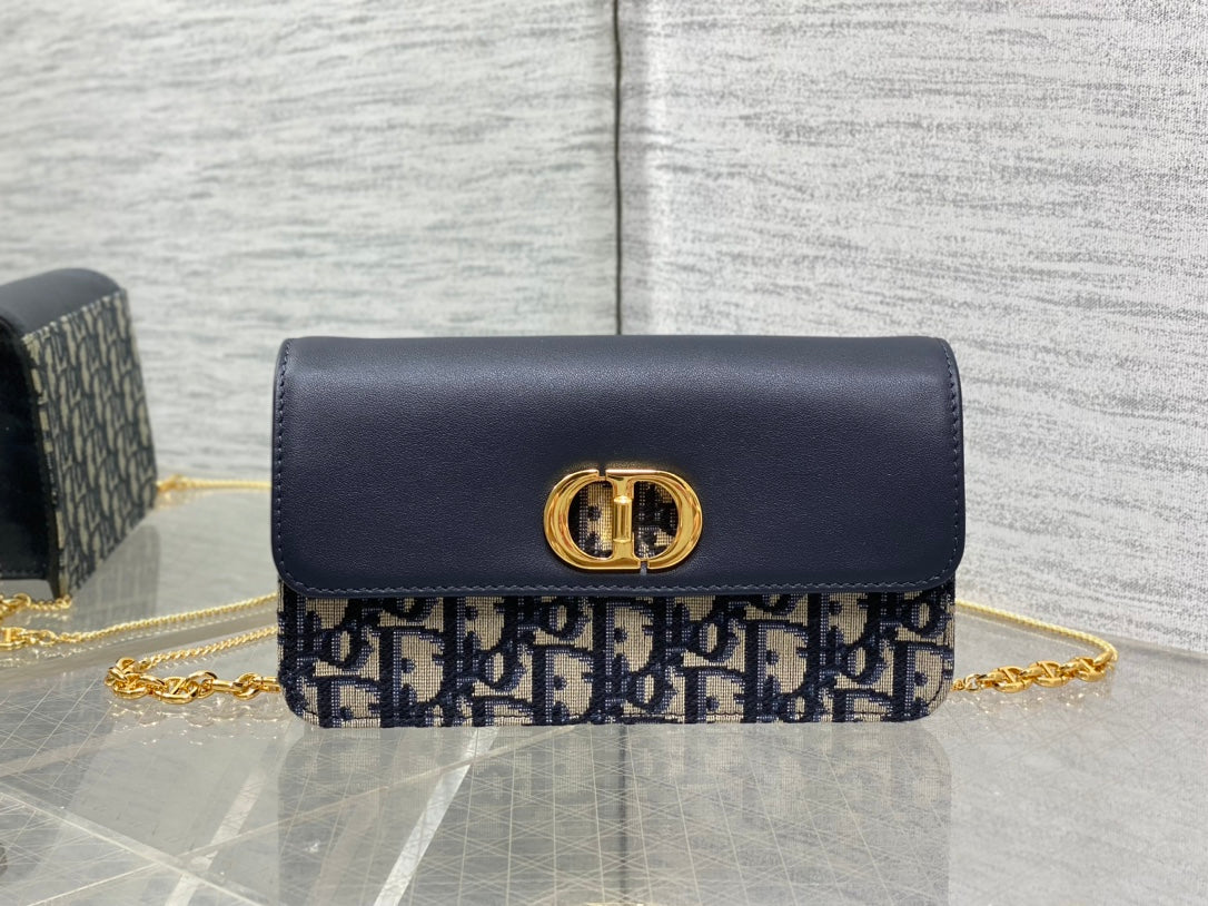 MONTAIGNE AVENUE MINI 19 BAG IN NAVY BLUE CALFSKIN AND MONOGRAM OBLIQUE JACQUARD