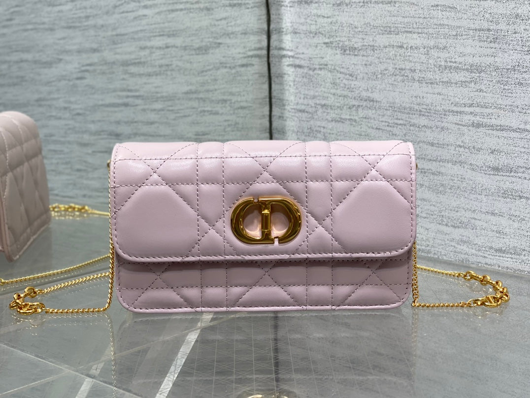 MONTAIGNE AVENUE MINI 19 BAG IN LIGHT PINK CALFSKIN WITH GOLD HARDWARE