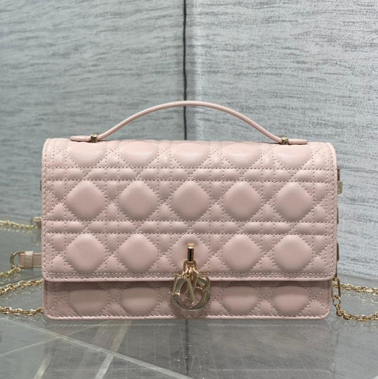 MINI BAG 24 IN LIGHT PINK PATENT CANNAGE CALFSKIN