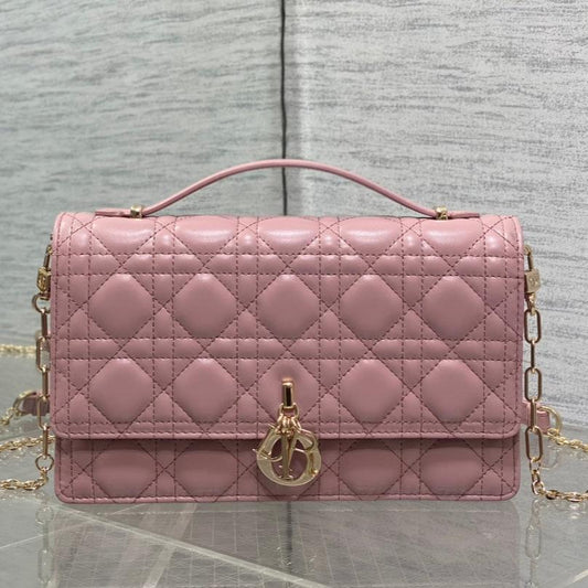 MINI BAG 24 IN ROSE PINK PATENT CANNAGE CALFSKIN