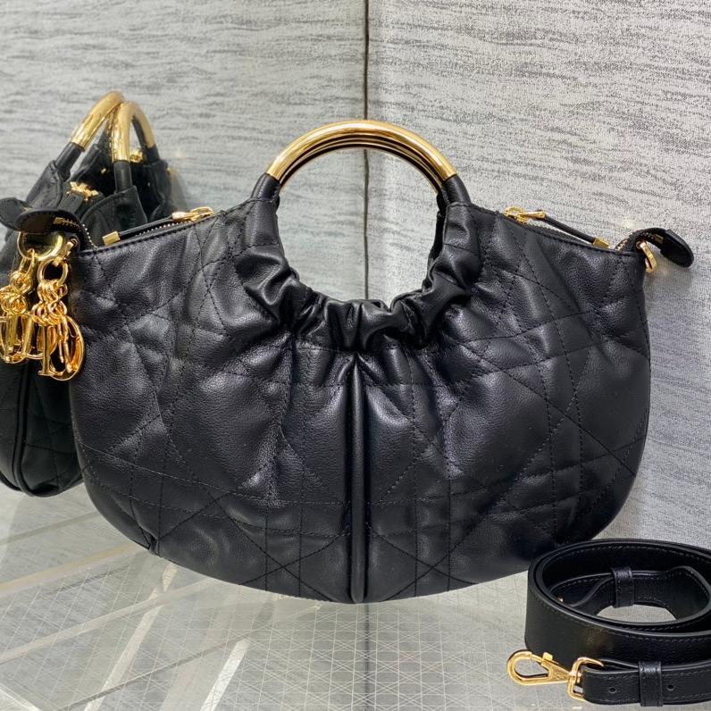 WALK IN PURSE 36 BAG BLACK LAMBSKIN WITH GOLD HARDWARE