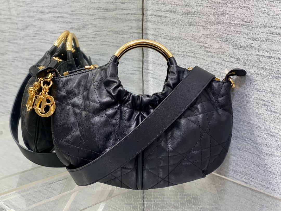 WALK IN PURSE 36 BAG BLACK LAMBSKIN WITH GOLD HARDWARE