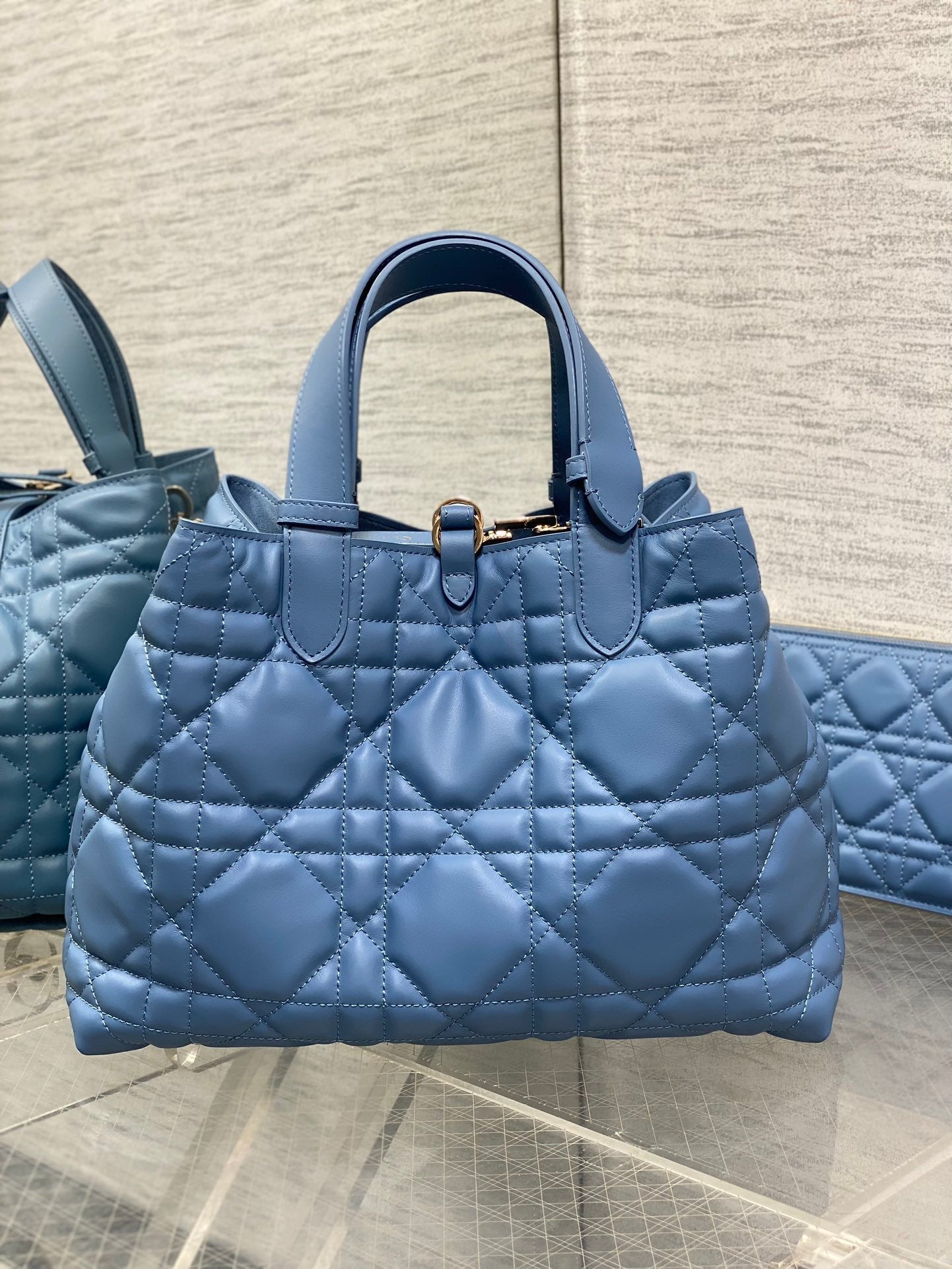 ALWAYS MEDIUM 28 BAG IN AZURE BLUE MACROCANNAGE CALFSKIN