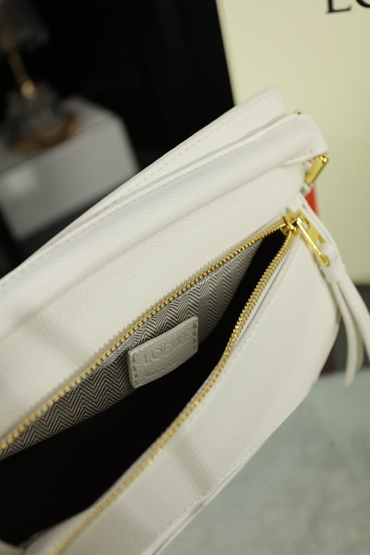 LOE MINI PUZZLE 23 BAG IN WHITE CALFSKIN