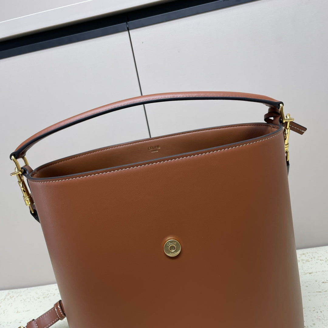 MEDIUM 28 LOUISE BAG IN BRONZE BROWN SMOOTH CALFSKIN