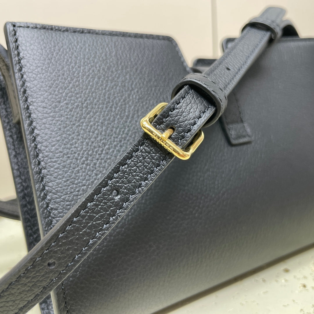 MINI 18 STRAP POCHETTE IN BLACK SUPPLE CALFSKIN