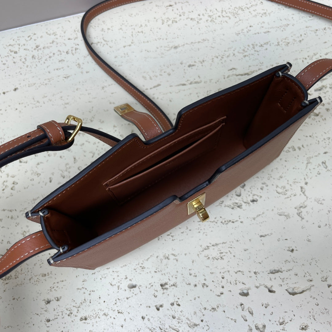 MINI 18 STRAP POCHETTE IN BRONZE BROWNN SUPPLE CALFSKIN