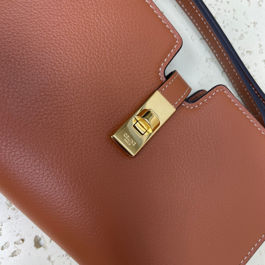 MINI 18 STRAP POCHETTE IN BRONZE BROWNN SUPPLE CALFSKIN