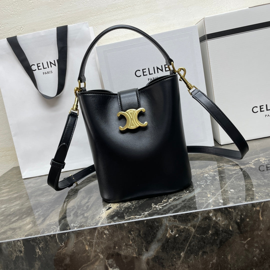 MINI 19 LOUISE BAG IN BLACK SMOOTH CALFSKIN