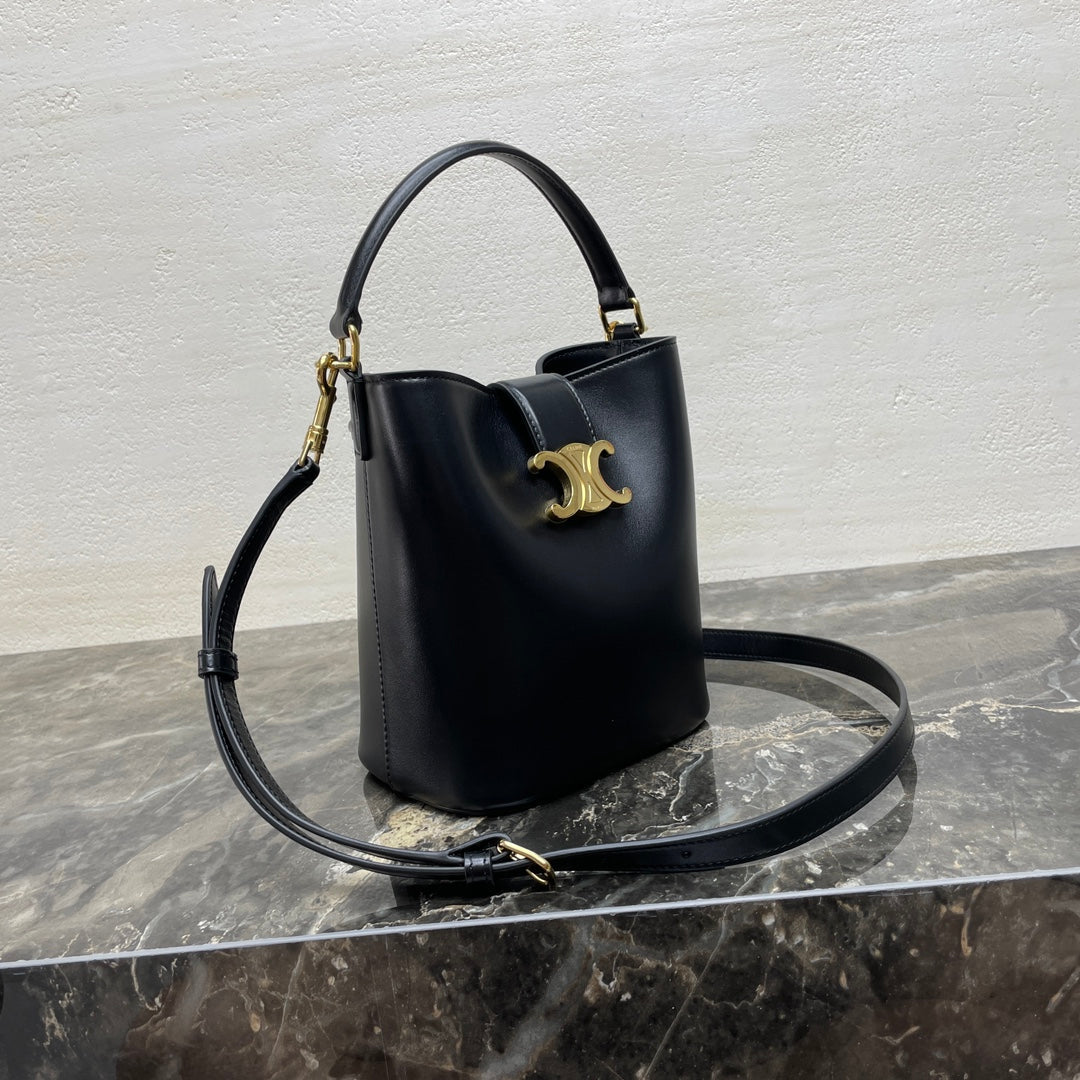 MINI 19 LOUISE BAG IN BLACK SMOOTH CALFSKIN