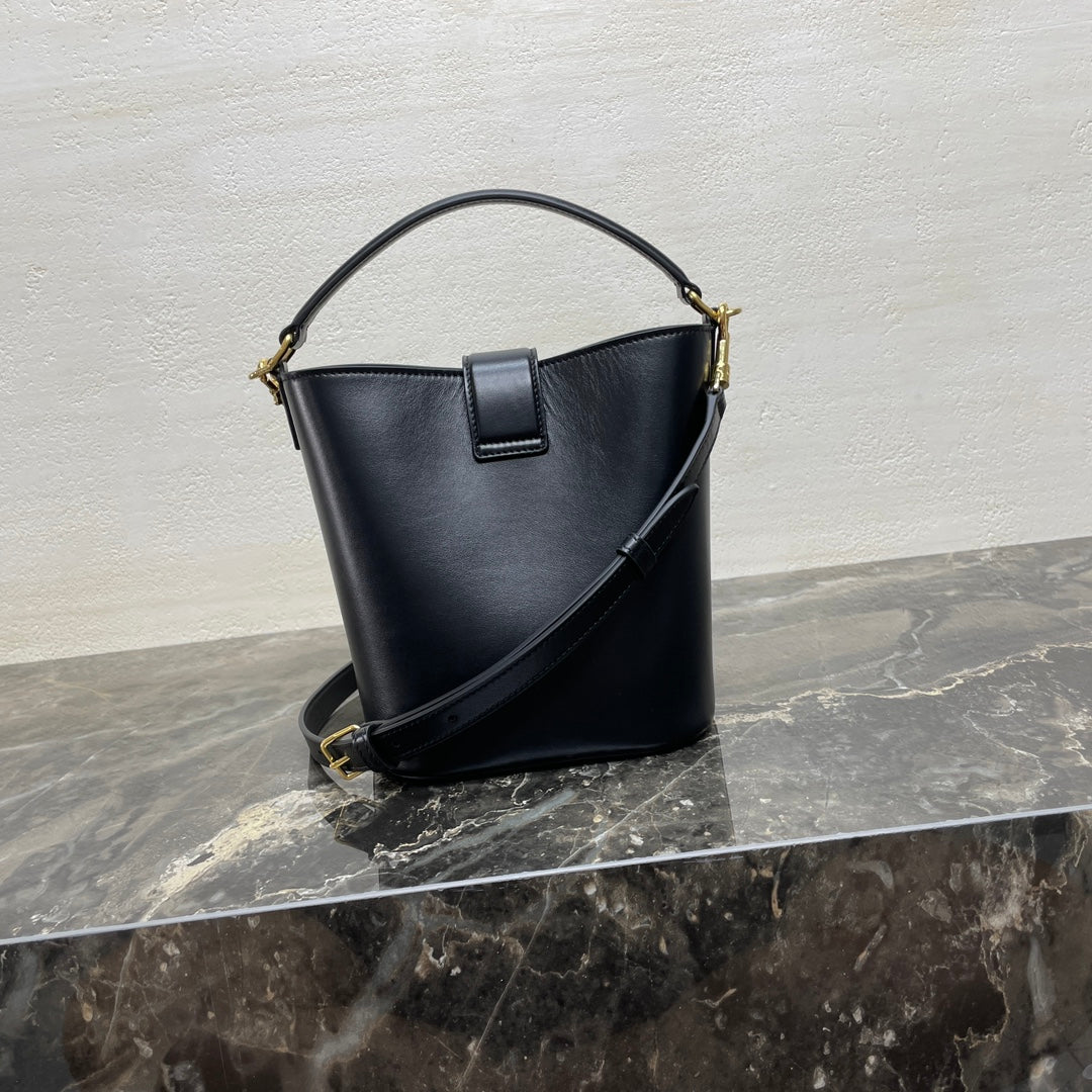 MINI 19 LOUISE BAG IN BLACK SMOOTH CALFSKIN