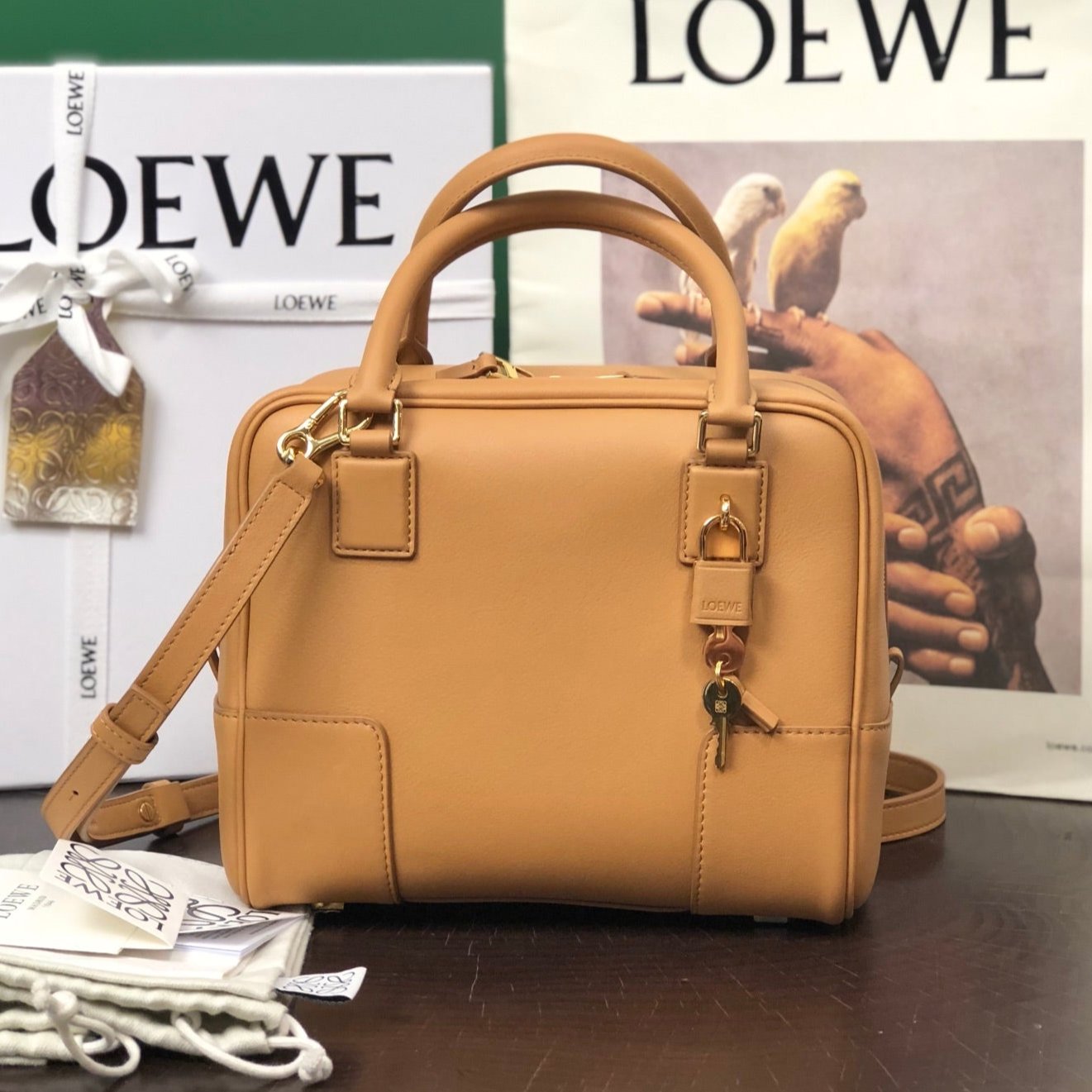 LOE AMAZONA 19 BAG IN WARM DESERT NAPPA CALFSKIN