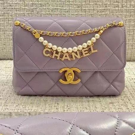 CC MINI 22 FLAP BAG IN LIGHT PURPLE CALFSKIN GOLD HARDWARE WITH PEARL CHAIN