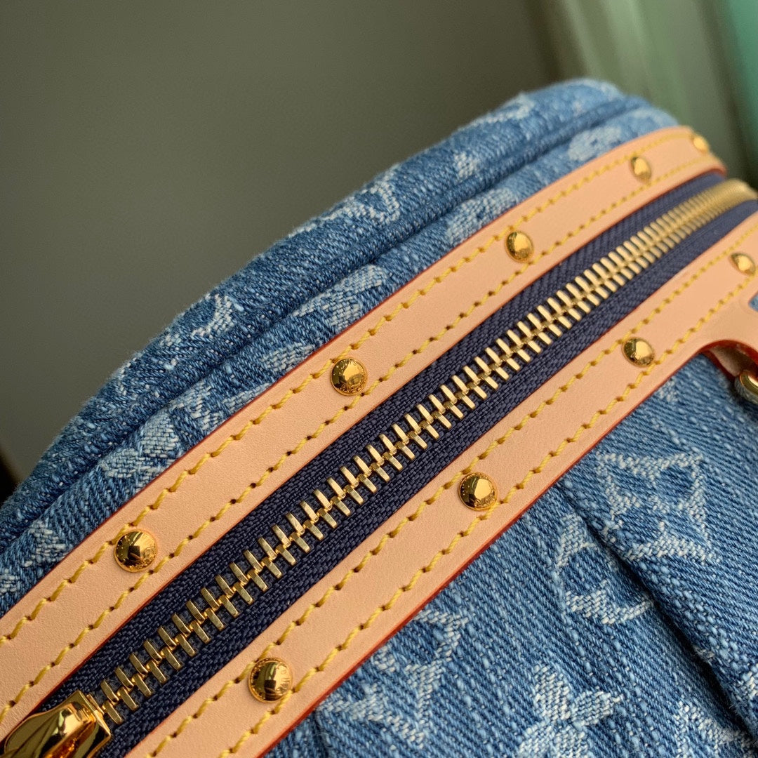 HIGH RISE 38 IN BLUE MONOGRAM DENIM GOLD HARDWARE