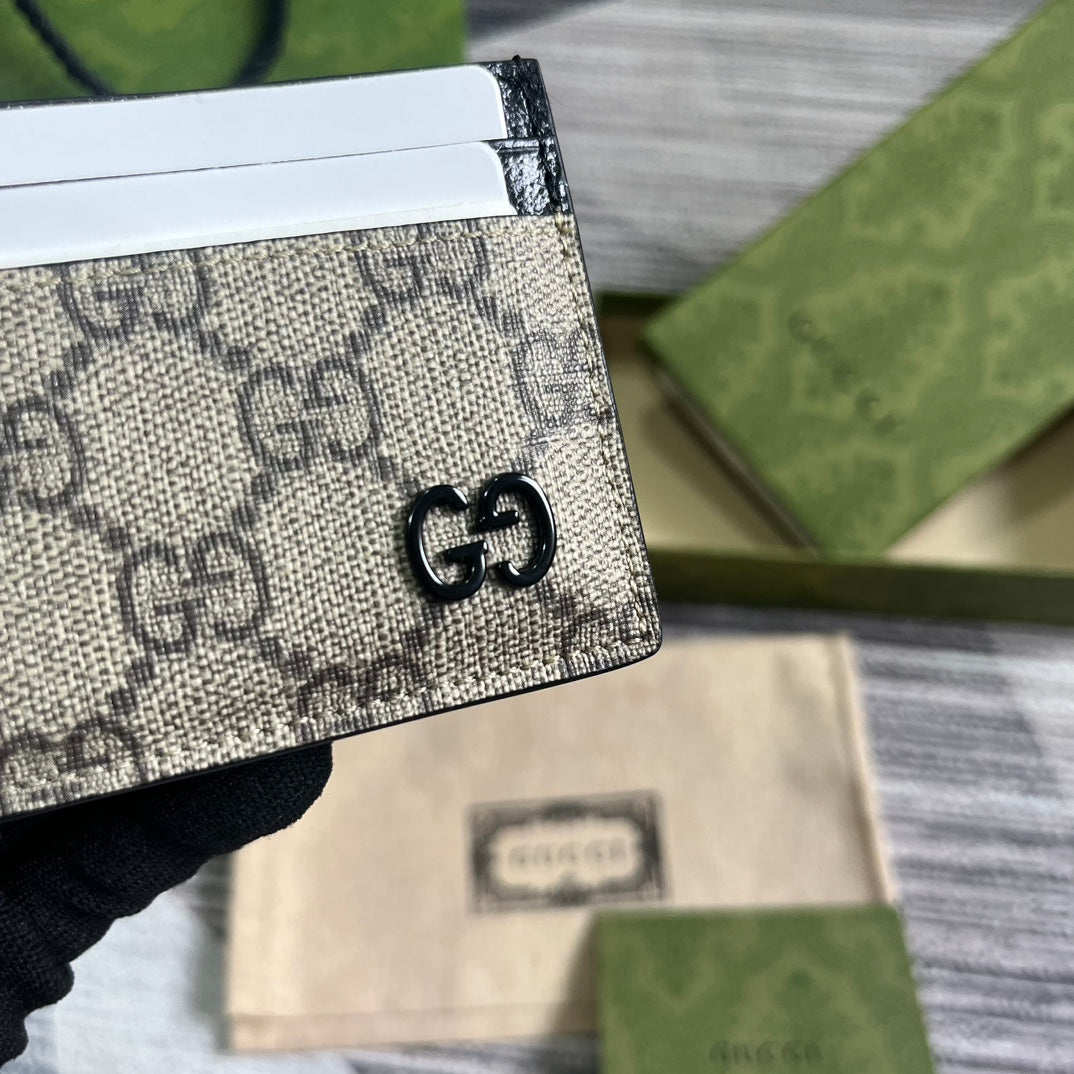 GG CARD CASE 11 WITH GG DETAIL IN BEIGE BROWN CALFSKIN