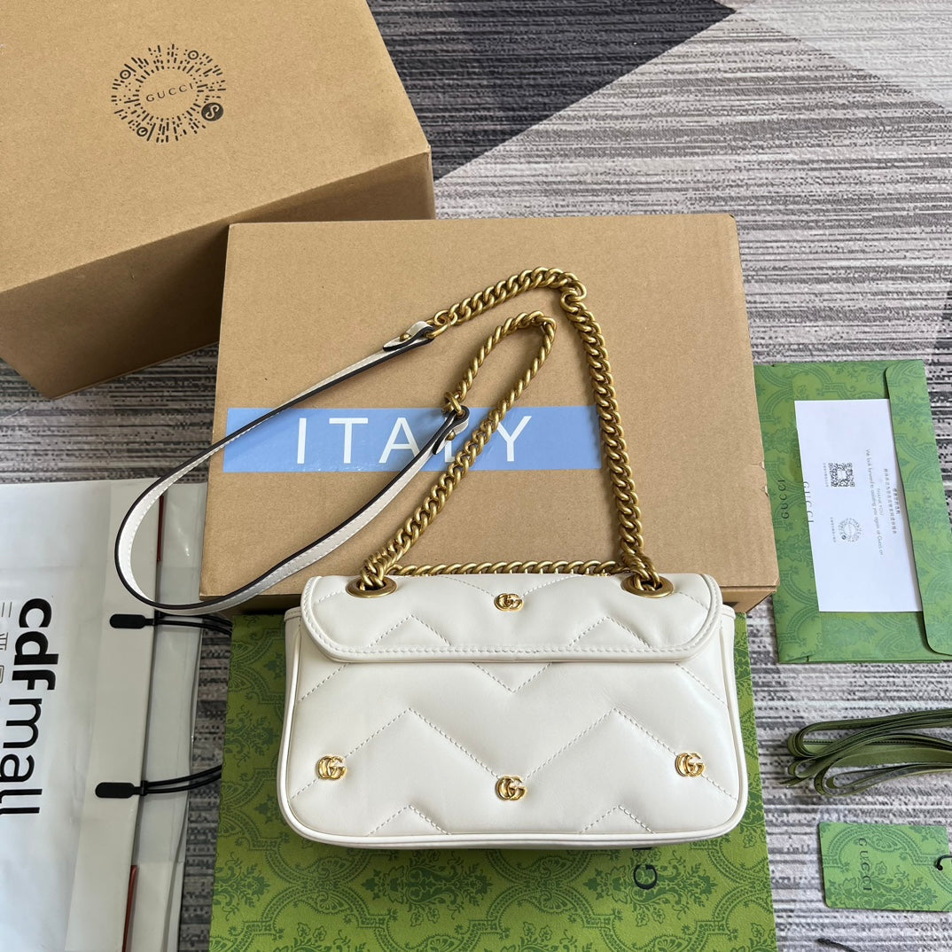 GG MARMONT SMALL 22 BAG IN WHITE LAMBSKIN