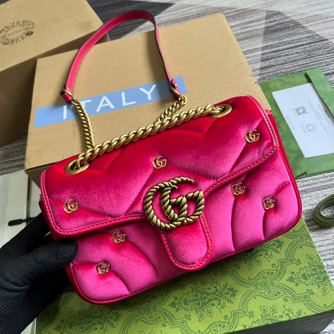 GG MARMONT MINI 22 BAG IN BRIGHT PINK VELVET