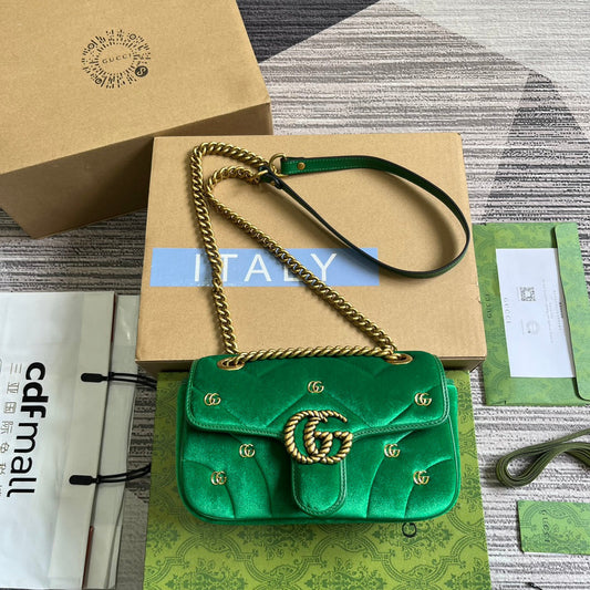 GG MARMONT MINI 22 BAG IN COOL GREEN VELVET