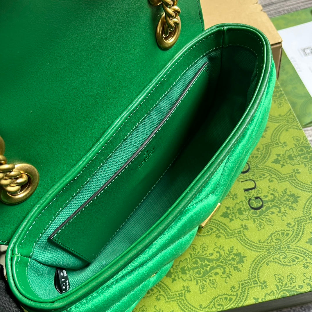 GG MARMONT MINI 22 BAG IN COOL GREEN VELVET