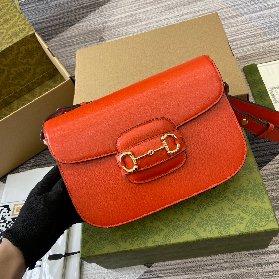 HORSEBIT 1955 SHOULDER BAG 25 IN ORANGE LAMBSKIN GOLD HARDWARE