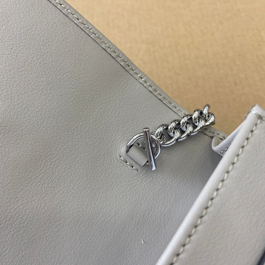 GG MARMONT 20 MINI CHAIN BAG IN WHITE CALFSKIN