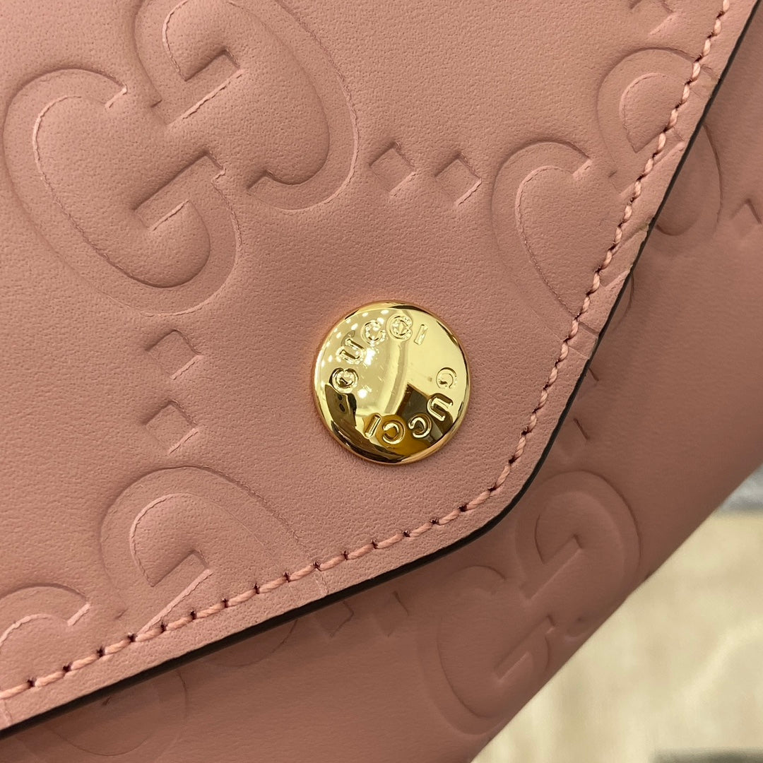 CONTINENTAL WALLET 19 IN PINK EMBOSSED CALFSKIN GOLD HARDWARE