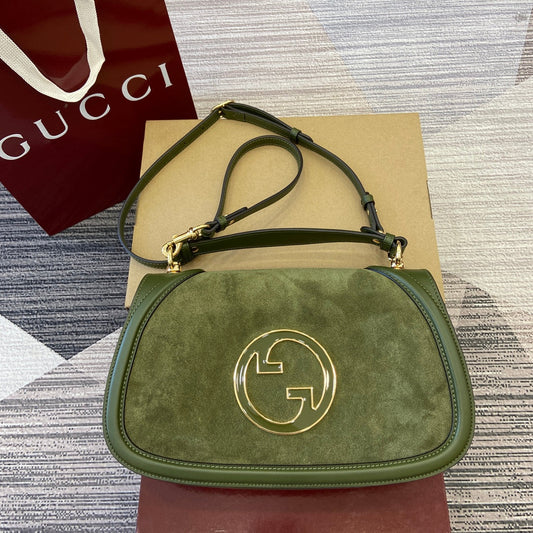 BLONDIE MEDIUM SHOULDER BAG 32 IN JUNIPER GREEN CALFSKIN AND SUEDE GOLD HARDWARE