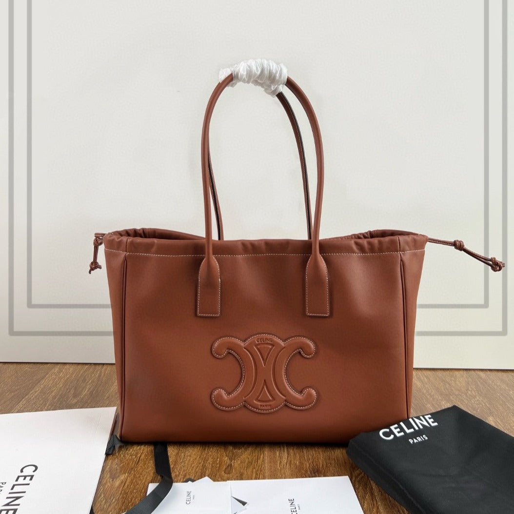 CUIR TRIOMPHE 44  TAN CALFSKIN